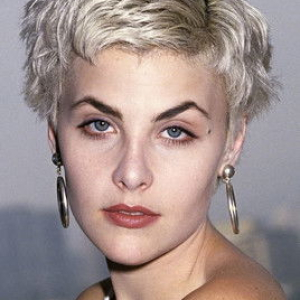 Sherilyn Fenn