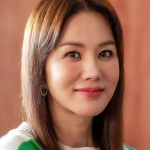 Uhm Jung-hwa