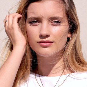 Mia Healey