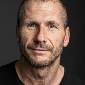 Stefan Larsson