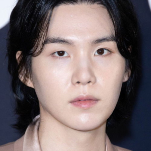 SUGA
