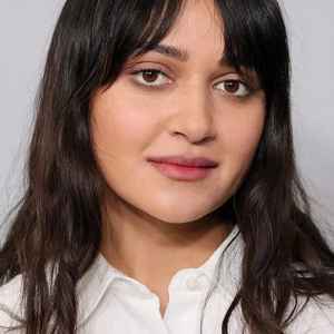Ariela Barer
