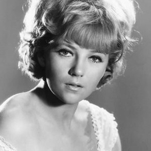 Julia Foster