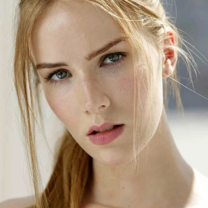 Charlotte Kirk