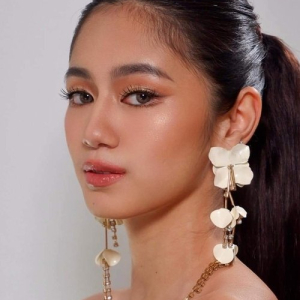 Kaori Oinuma