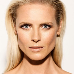 Synnøve Macody Lund