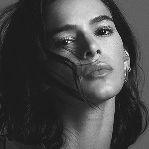 Bruna Marquezine