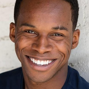 Akono Dixon