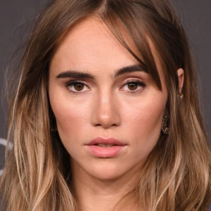 Suki Waterhouse